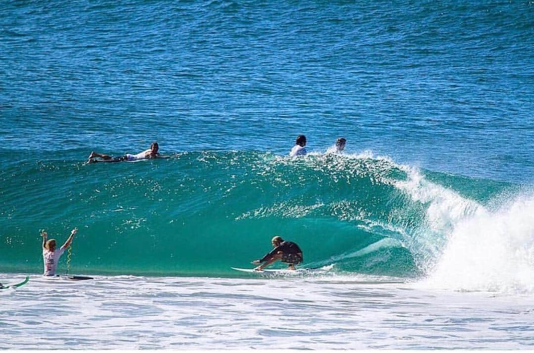 surflineさんのインスタグラム写真 - (surflineInstagram)「Foot on the gas. 🏄🏼: @holy.skip 📷: @jesselittlephoto」4月25日 15時48分 - surfline