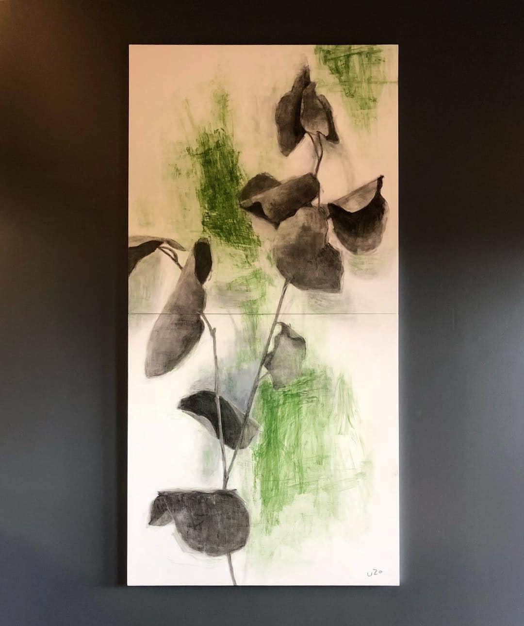 Uzo Hiramatsuさんのインスタグラム写真 - (Uzo HiramatsuInstagram)「work  素敵な空間に飾られることに…背景に緑のタッチを加えました。 I've made some changes to the screen. mixed media on board. 1820㎜×910㎜ #fukuoka#artwork#contemporaryart#abstraction#painting#drawing」4月25日 16時07分 - uzo_hiramatsu