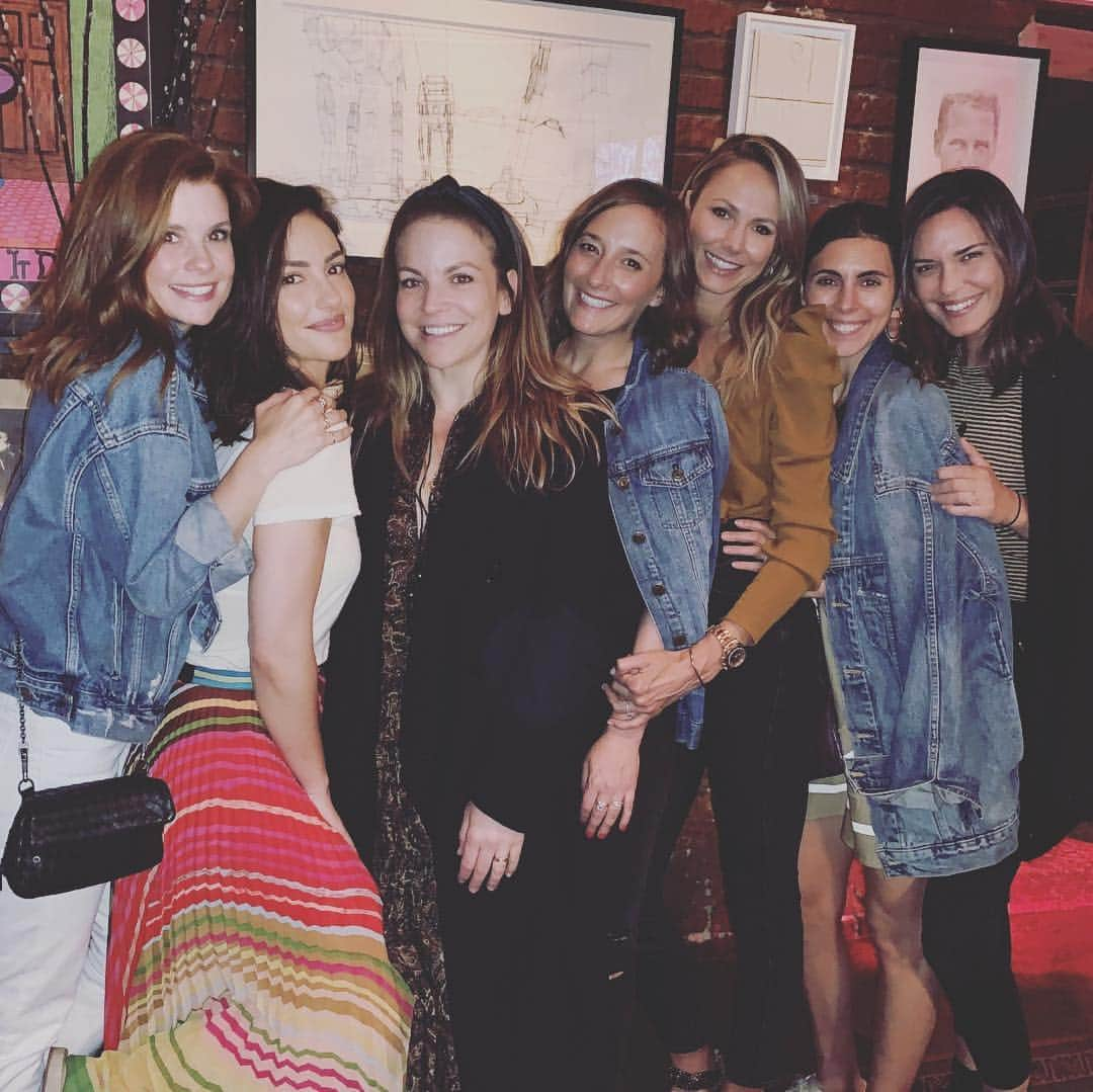 ジェイミー=リン・シグラーさんのインスタグラム写真 - (ジェイミー=リン・シグラーInstagram)「Random Tuesday nights sometimes bring you just what you didn’t even know you needed. Thank goodness for girlfriends, man.」4月25日 8時15分 - jamielynnsigler