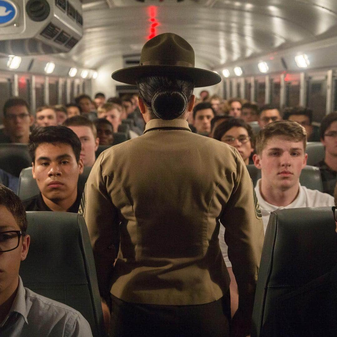 アメリカ海兵隊さんのインスタグラム写真 - (アメリカ海兵隊Instagram)「Night One  A drill instructor with Receiving Company, Support Battalion, welcomes new recruits with Alpha Company, 1st Recruit Training Battalion, to @mcrdsd. (U.S. Marine Corps photo by Lance Cpl. Grace Kindred)  #USMC #Marines #MarineLife #MarineCorps #Marine #MakingMarines #Recruits #SanDiego #BootCamp #MarineCorpsBootCamp #RecruitTraining #DrillInstructor #DI #Receiving #NeverForget #Rah #Yut #SemperFi」4月25日 8時49分 - marines