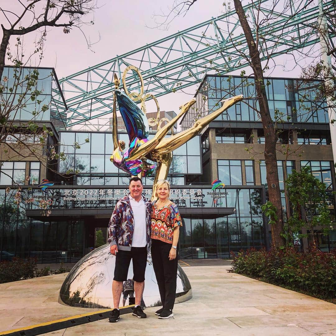 ブライアン・オーサーのインスタグラム：「We are doing great work with the Chinese team.  Thank you CFSA for your enthusiasm.  #beijing2022」