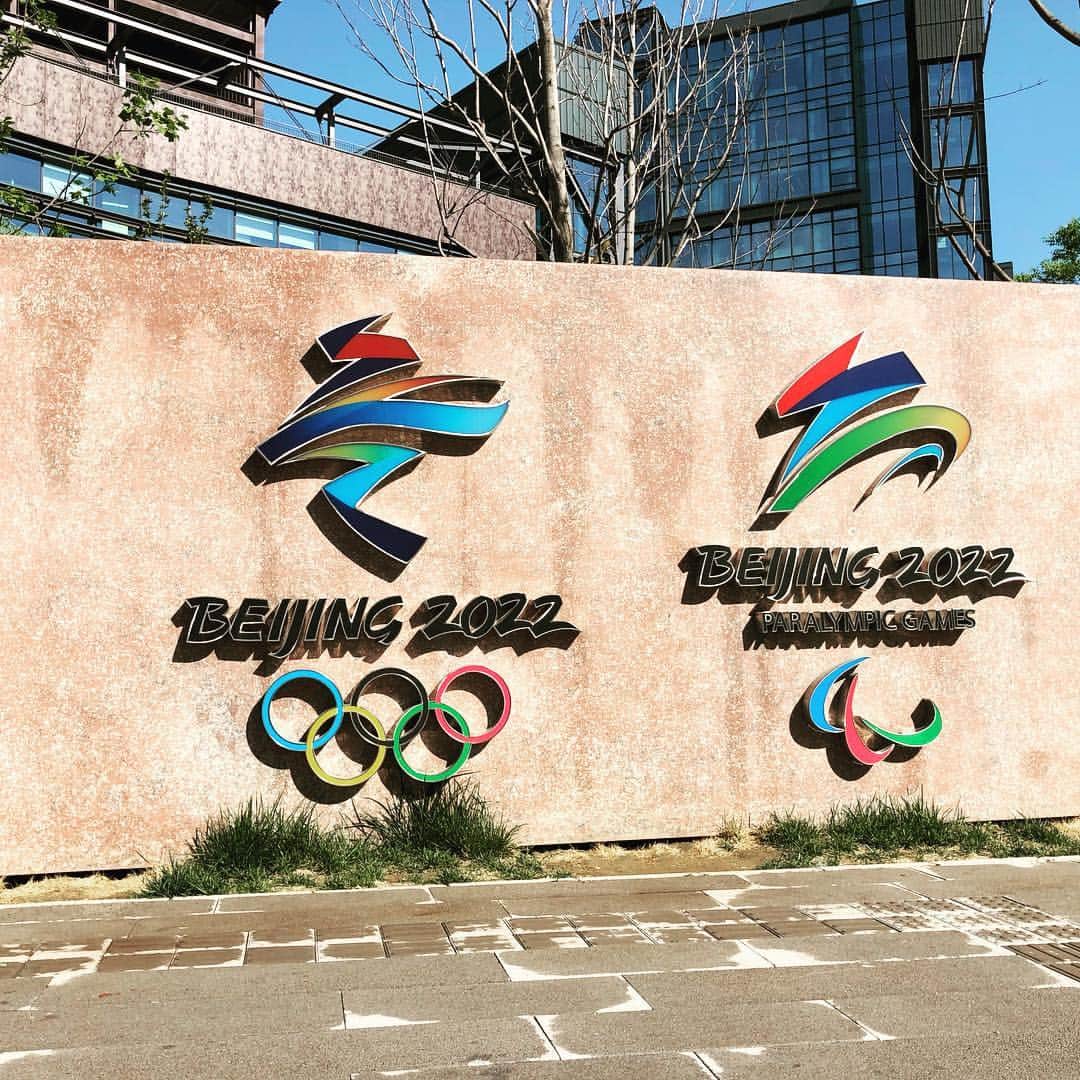 ブライアン・オーサーのインスタグラム：「It’s that time again!  #beijing2022」