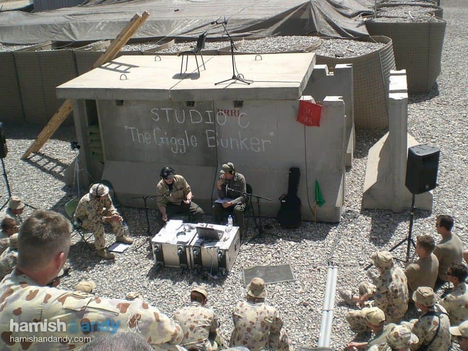 Hamish & Andyさんのインスタグラム写真 - (Hamish & AndyInstagram)「Very grateful today for the men and women who have served, and continue to serve our country. Getting to do our radio show for a week in 2008 from “The Giggle Bunker” in Tarin Kowt, Afghanistan and meeting some of those in uniform remains a career highlight!」4月25日 10時53分 - hamishandandy