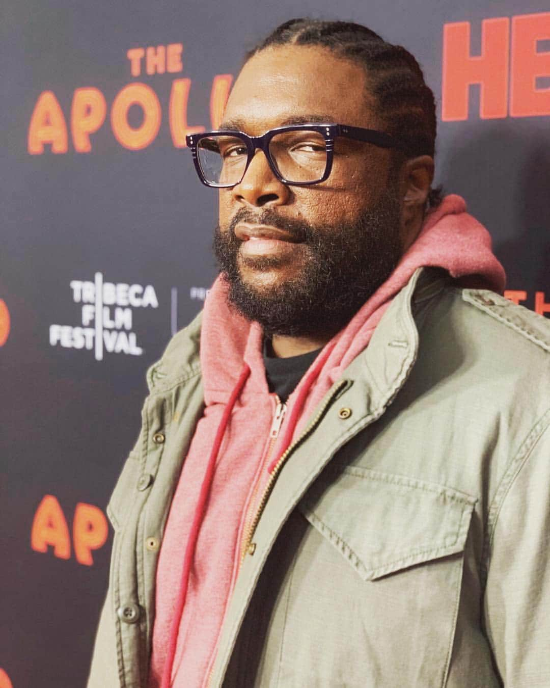 クエストラブさんのインスタグラム写真 - (クエストラブInstagram)「#Repost @betmusic ・・・ @Questlove told us a little-known fact: The first time he stepped on the @ApolloTheater stage he was 14 years old and he was playing with his father. He was slightly nervous until his father reminded him that they weren’t playing Amateur Night, so they wouldn’t be booed off stage.」4月25日 12時27分 - questlove