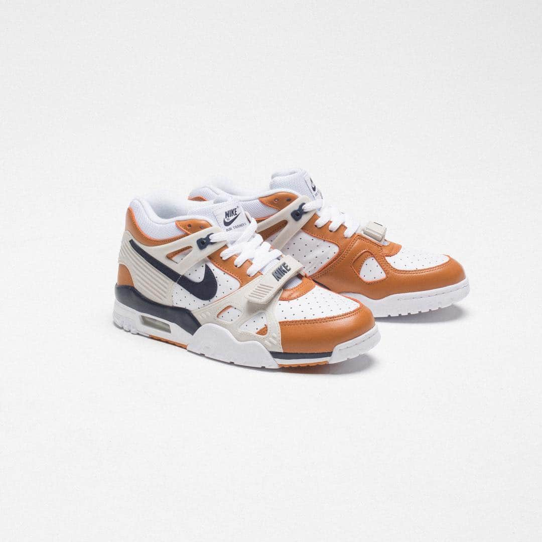 UNDFTDさんのインスタグラム写真 - (UNDFTDInstagram)「Nike Air Trainer 3 “Medicine Ball” // Available Thursday 4/25 at Undefeated La Brea, Silver Lake, Las Vegas and Undefeated.com」4月25日 13時08分 - undefeatedinc