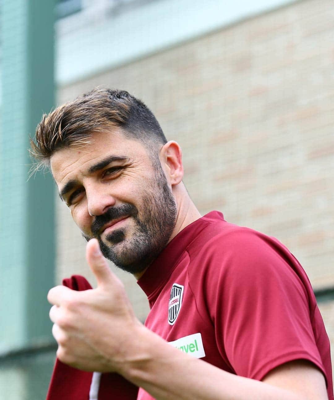 ヴィッセル神戸さんのインスタグラム写真 - (ヴィッセル神戸Instagram)「El Guaje 🇪🇸 . #vissel #visselkobe #ヴィッセル神戸 #WeAreKobe #一致団結 #DavidVilla #ビジャ」4月25日 14時03分 - visselkobe