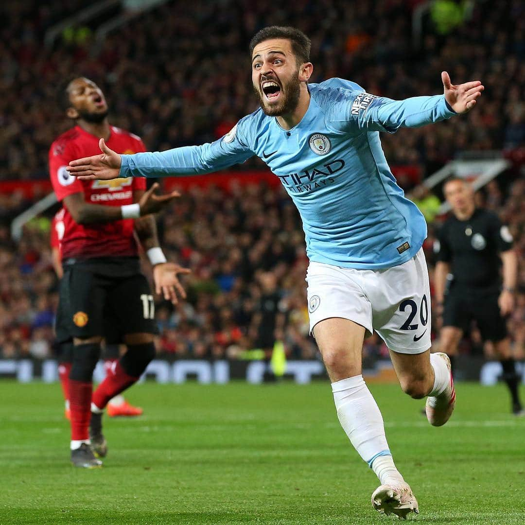 サッカーキングさんのインスタグラム写真 - (サッカーキングInstagram)「. MANCHESTER IS "STILL" BLUE. （2019.04.24） . 📷Photo by Alex Livesey - Danehouse/Getty Images . #マンチェスターシティ #manchestercity #mancity #マンチェスターダービー #Manchesterderby #ベルナルドシウバ #BernardoSilva #PremierLeague #プレミアリーグ #football #サッカーキング #⚽️ #サッカー」4月25日 14時20分 - soccerkingjp