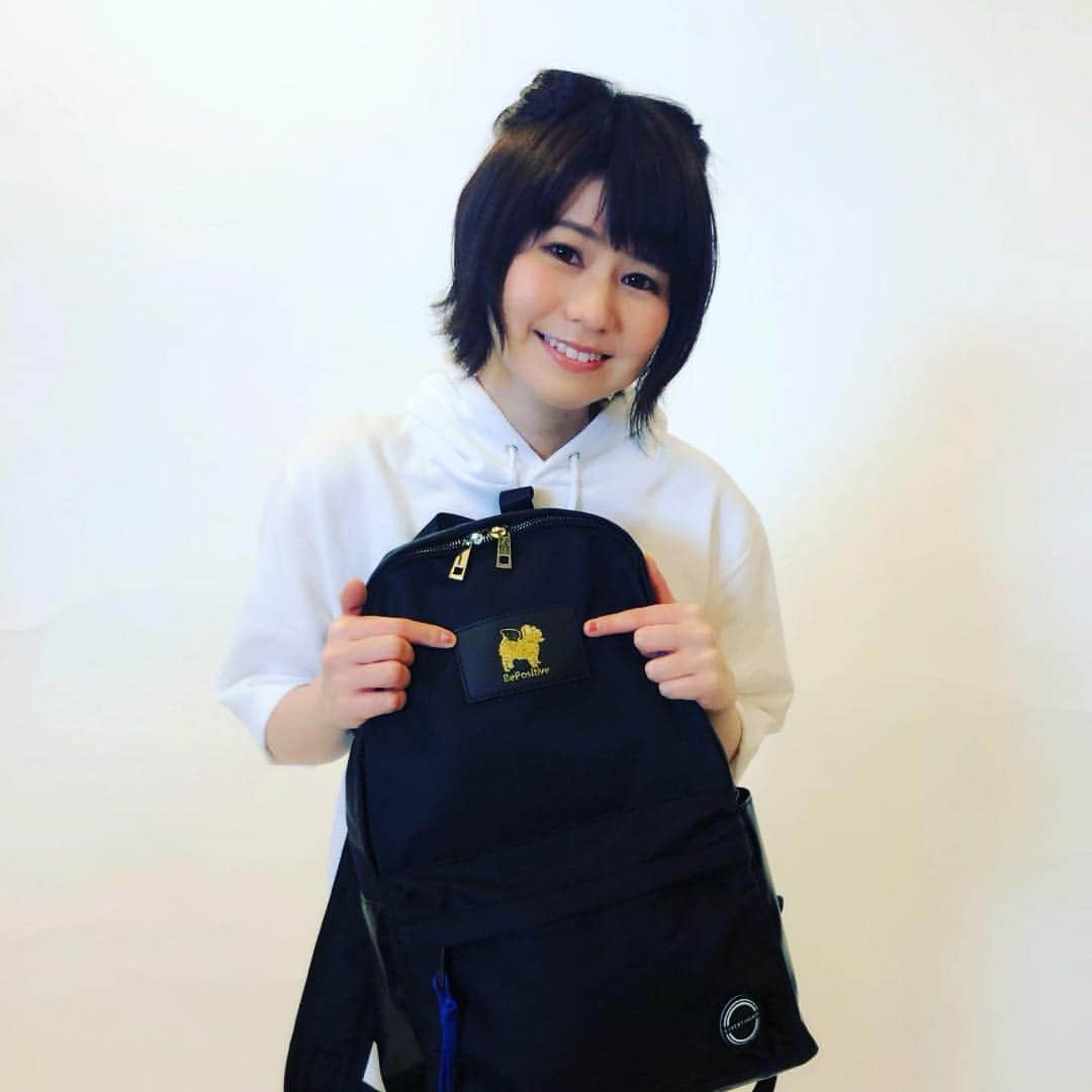 大空直美のインスタグラム：「LIVERTINE さんとのコラボリュック！！ 本日4月25日までの限定販売です☺️ ぜひーー！ 愛するチワワの金刺繍がおきにいりです (*/□＼*) ＃LIVERTINEAGE  https://livertineage.jp/SHOP/189784/207880/list.html」