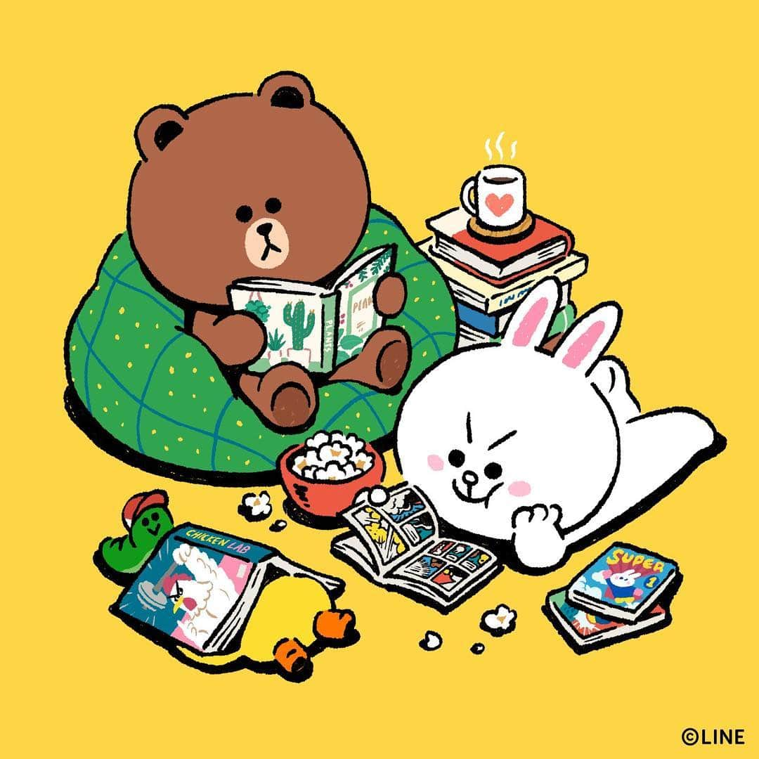 LINE FRIENDSさんのインスタグラム写真 - (LINE FRIENDSInstagram)「. Getting lost in books 📚 Where are you exploring now?  #Books #Reading #Nap #Comics  #Popcorn #Coffee #BROWN #CONY  #SALLY #EDWARD #LINEFRIENDS」4月25日 15時13分 - linefriends