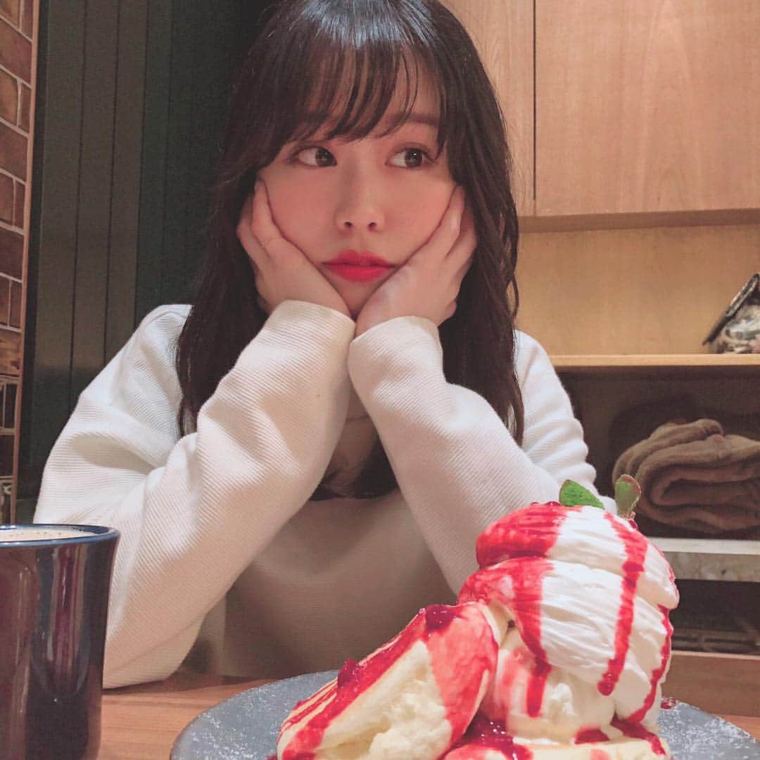 日岡なつみのインスタグラム：「パンケーキはやっぱりうまい◎」