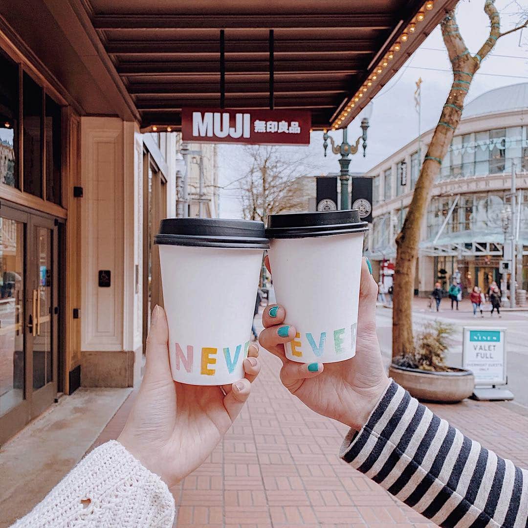 MUJI USAさんのインスタグラム写真 - (MUJI USAInstagram)「MUJI Portland would like to extend an invitation to all coffee enthusiasts as we host our first ever Latte Art Contest this Sunday, 4/28. Featuring local baristas from the community of Portland, join us for an evening of latte art pouring, sampling of pastries, and an exciting competition. 621 SW 5th Ave. Portland, OR. 5pm-8pm. ————— 📸: @maynardvillaflores // @neverlab #muji #mujiusa #portland #mujiportland #coffee #latteart」4月26日 2時03分 - mujiusa
