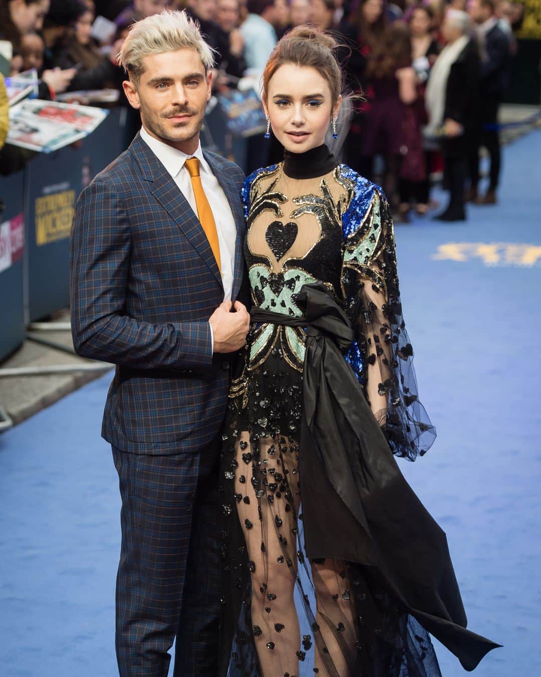 MTVさんのインスタグラム写真 - (MTVInstagram)「Today's most stylish duo goes to #ZacEfron and #LilyCollins 😍」4月26日 2時06分 - mtv