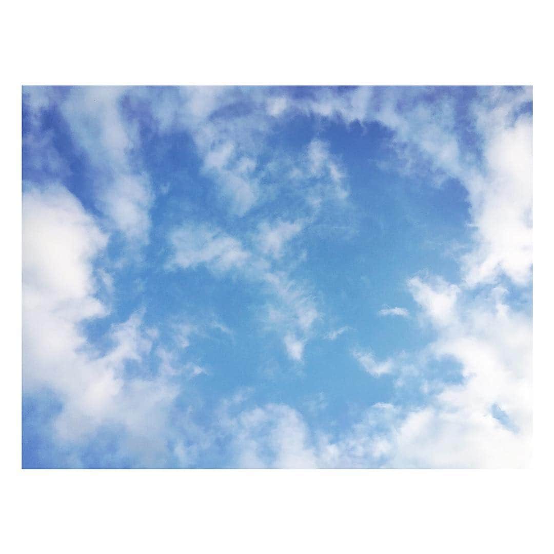 花村怜美さんのインスタグラム写真 - (花村怜美Instagram)「#空 #雲 #自然 #景色 #風景 #sky #cloud #clouds #cloudscape #cloudstagram #skystagram #nature #japan」4月25日 17時32分 - satomi_hanamura