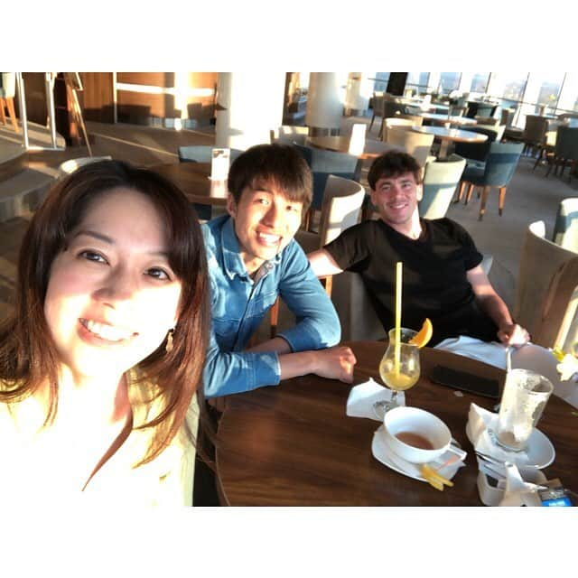 山田真以さんのインスタグラム写真 - (山田真以Instagram)「先日、チームメイトのイケとカフェ☕️🍰 夫の英単語が増えていて驚く👏👏 . . いつかのおうちごはん🍴 ✔︎トマトとルッコラのペペロンチーノ ✔︎マグロのガーリックステーキ ✔︎里芋の煮っころがし ✔︎きんぴらゴボウ ✔︎ブロッコリーのグラタン ✔︎サラダ ✔︎しめじとワカメのお味噌汁 ✔︎ごはん ✔︎いちご . ✔︎トンテキ ✔︎タコの唐揚げ ✔︎ほうれん草の胡麻和え ✔︎マグロステーキ ✔︎サラダ ✔︎玉ねぎのワカメのお味噌汁 ✔︎ごはん ✔︎キュウイ . ✔︎エビチリ ✔︎青梗菜といろいろ野菜のピリ辛 ✔︎ほうれん草のお浸し ✔︎ポークソテー ✔︎サラダ ✔︎白菜とワカメのお味噌汁 ✔︎ごはん ✔︎キュウイ . ✔︎鰯の生姜煮 ✔︎豚の角煮 ✔︎じゃがいもとトマトのオーブン焼き ✔︎サラダ ✔︎しそ昆布 ✔︎ごはん ✔︎大根とワカメのお味噌汁 ✔︎キュウイ . ✔︎じゃがいものピリ辛焼き ✔︎鶏肉とトマトのネギ塩炒め ✔︎ほうれん草の胡麻和え ✔︎サラダ ✔︎白菜のお味噌汁 ✔︎ごはん ✔︎キュウイ . ✔︎茄子とベーコンのパスタ . ✔︎キーマカレー🍛 . 今夜はなにを作ろうか🤔 . #真以食堂#真以ごはん#おうちごはん#家ごはん#料理#クッキング#ディナー#ランチ#夕食#海外生活#ポーランド#ポーリッシュポタリー#ボレスワヴィエツ#cooking#cookingram#food#foodpic#foodstagram#dinner#poland#pogonszczecin#friends#teammate」4月25日 20時02分 - maaai.yamada