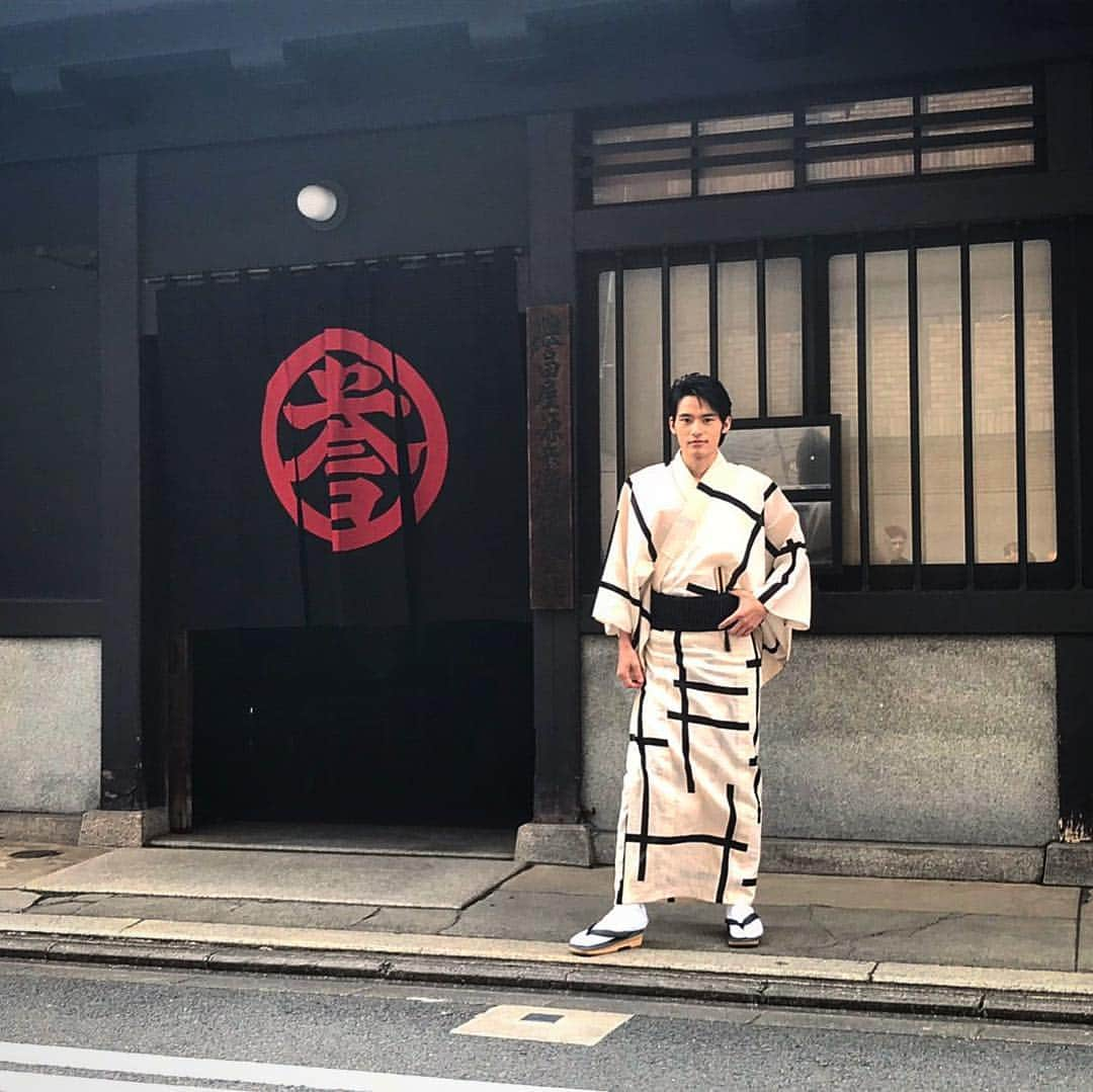 岡田健史さんのインスタグラム写真 - (岡田健史Instagram)「初着物👘」4月25日 20時41分 - kenshi_okada_official