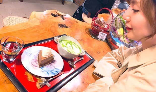 浜田真衣のグルメインスタ