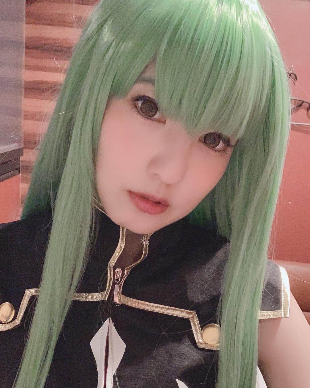 渚のインスタグラム：「コードギアス C.C.💕💕 #cosplay #cos #cosplayer #コードギアス #selfie」