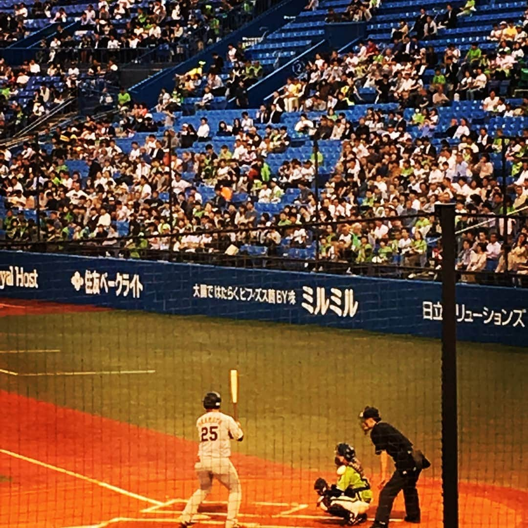 中村昌也さんのインスタグラム写真 - (中村昌也Instagram)「う～ん。。。 シーズンは長い。。。 菅野選手、次に期待します！  週刊ジャイアンツで報告や～✨ #巨人 #菅野智之 #こんな日もある #ハイボール飲みます❗」4月25日 21時14分 - masaya_nakamura_official