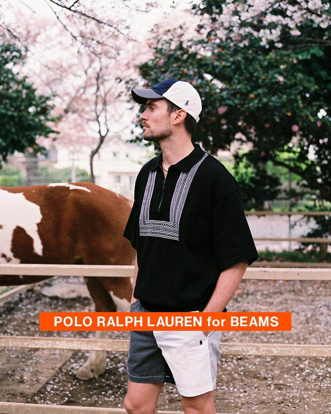 のインスタグラム：「… HARAJUKU BEAMS New Contents UP  POLO RALPH LAUREN  ポロ ラルフ ローレンとの初めての別注が実現。 定番のショーツとキャップをベースに、全てのパネルのカラーが異なるクレイジーパターンの配色を採用。  さらに、それぞれのパネルにブランドを代表するポニーの刺繍を施しました。 photo  by @mirimatsufuji  @poloralphlauren  #harajuku_beams  #原宿 #ビームス #HARAJUKU＿BEAMS #poloralphlauren #ポロラルフローレン  #crazypatterns」