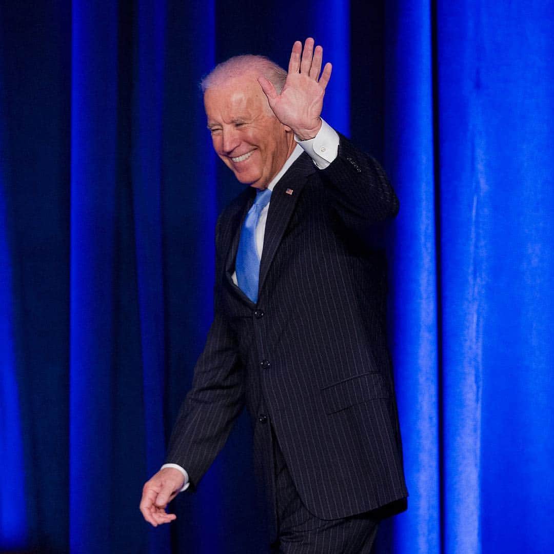 NBC Newsさんのインスタグラム写真 - (NBC NewsInstagram)「Former VP Joe #Biden has officially launched his 2020 presidential bid. Click the link in our bio to watch the his video announcement. . 📷 Pablo Martinez Monsivais / @apnews」4月25日 22時09分 - nbcnews