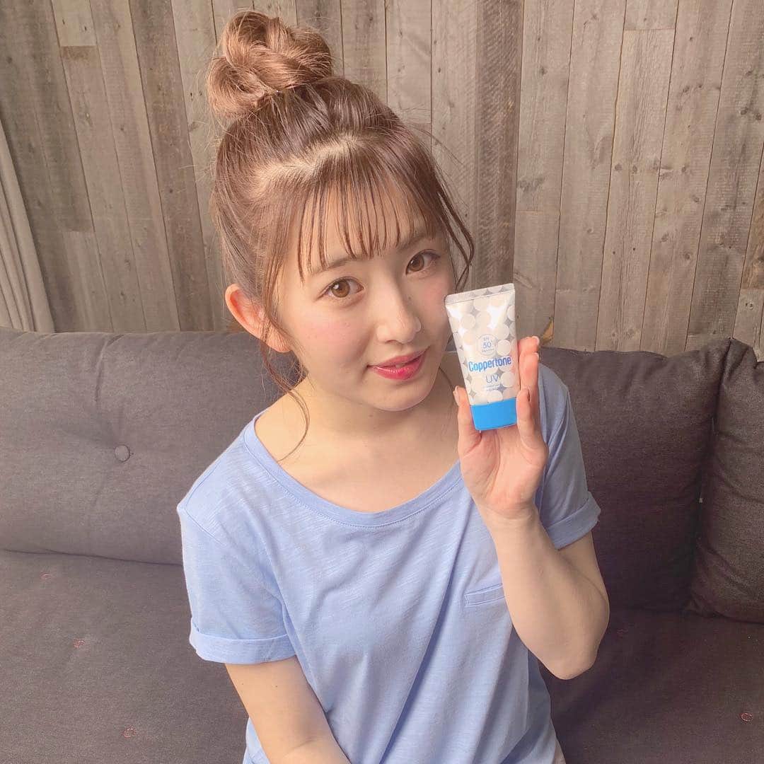 青木菜花のインスタグラム：「.﻿ .﻿ AbemaTV限定コパトーンのcmは見てくれたかな😽﻿ 私も愛用させてもらってます💭😙﻿ 肌焼けたくなさすぎて日焼け止め毎日使ってる😂😂﻿ "お肉は焼いても私は焼かない"だよ！！！✊🏻笑﻿ 一緒にマシュマロ肌になろう〜！使ってみてね！♡﻿ .﻿ . ﻿ #コパトーン　#マシュマロ肌　#綺麗見せUV #なのかじ #abematv #cm #日焼け止め #オフショット #instagood #instalike #l4l #pr」