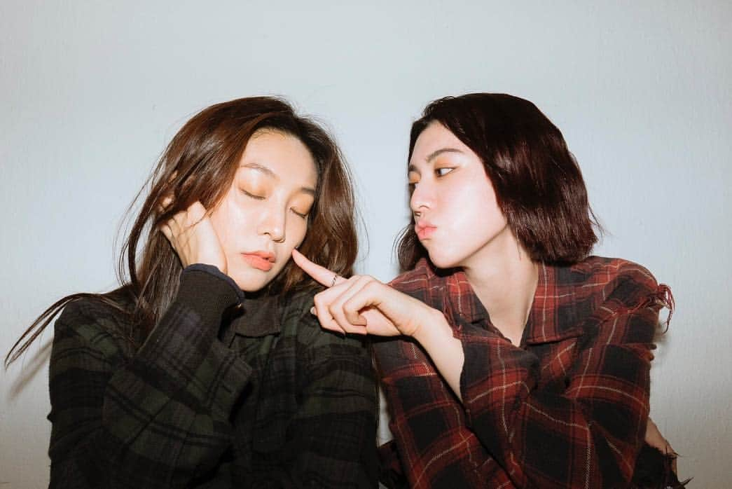 三吉彩花さんのインスタグラム写真 - (三吉彩花Instagram)「우리 좋은 커플? 👩‍❤️‍👩 아니면 자매? 👭  언니, 빨리 만나고 싶습니다.❤️ㅠㅠ」4月25日 22時14分 - miyoshi.aa