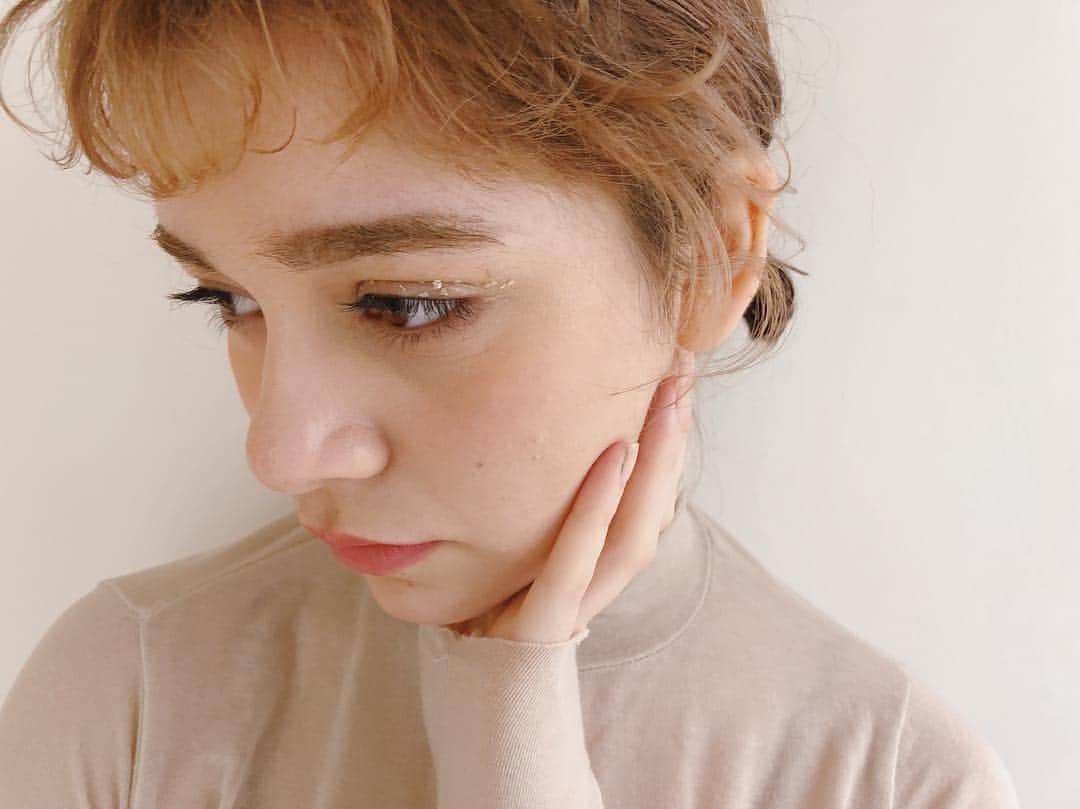 和田美由紀さんのインスタグラム写真 - (和田美由紀Instagram)「メイクはthree🕊💕リップは5月1日に限定発売されるデミュアX01💕#miyuwada_hair  #hair#hairarrange#hairstyle#arrange#wadami_arrange#ヘアスタイル#ウェディング#ブライダル#ヘアアレンジ#ヘア#アレンジ#ファッション#ヘアメイク#メイク#愛知#名古屋#美容師#美容室#LOREN#lorensalon#threecosmetics」4月25日 23時01分 - miyuwada