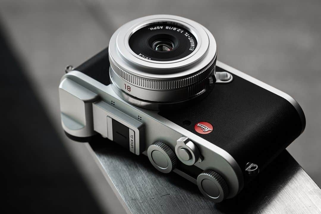 ライカさんのインスタグラム写真 - (ライカInstagram)「Compact size, light weight and exceptional image quality. Dream big and pack small with the Leica CL. Hit the link in bio to find out more about this high-performance compact Leica camera.  Photo: @leicacamerathailand  #LeicaCamera #Leica #🔴📷 #Leicagram #LeicaCL #DreamBigPackSmall #Lmount #TheLeicaLook #LeicaWorld #Leica_Club #LeicaSociety #LeicaPhoto #ShootLeicaPro #cameraporn #LeicaPorn」4月25日 23時00分 - leica_camera