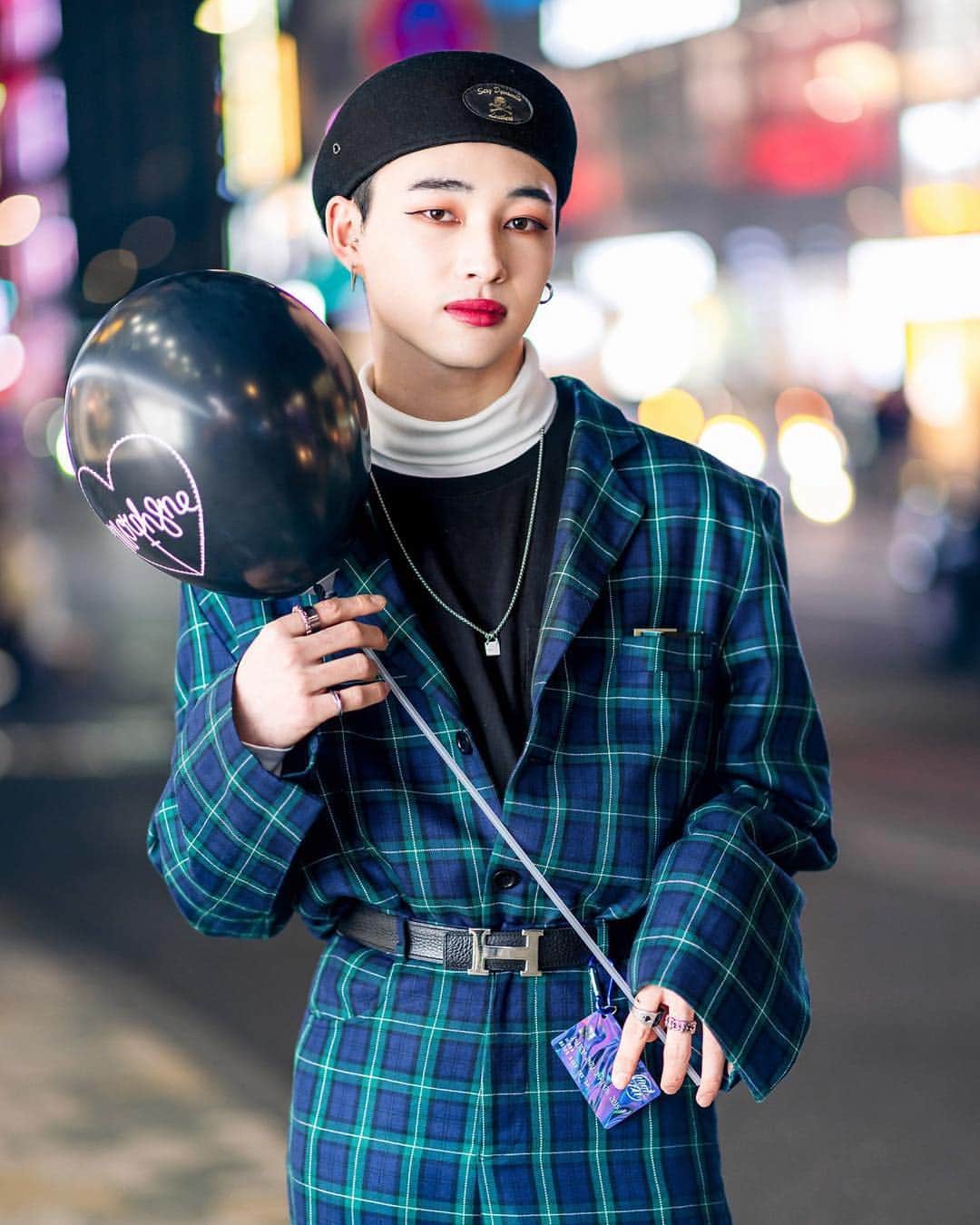 Harajuku Japanさんのインスタグラム写真 - (Harajuku JapanInstagram)「19-year-old Japanese male model Kouki (@bun._._.bun) on the street in Harajuku wearing a plaid More Than Dope suit with layered shirts from Never Mind The XU, a Hermes belt, Gucci necklace, Sexy Dynamite hat, and Morph8ne balloon.」4月25日 23時06分 - tokyofashion
