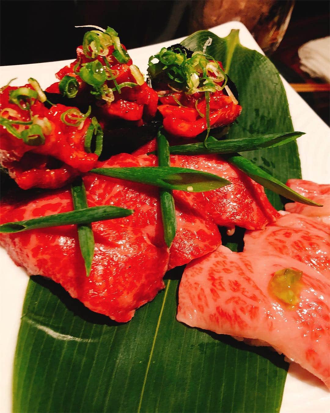 城恵理子さんのインスタグラム写真 - (城恵理子Instagram)「. . 🤤🤤🤤🤤 . #肉寿司  #焼肉 . . #幸せ . . .」4月25日 23時08分 - eriko_jo1127