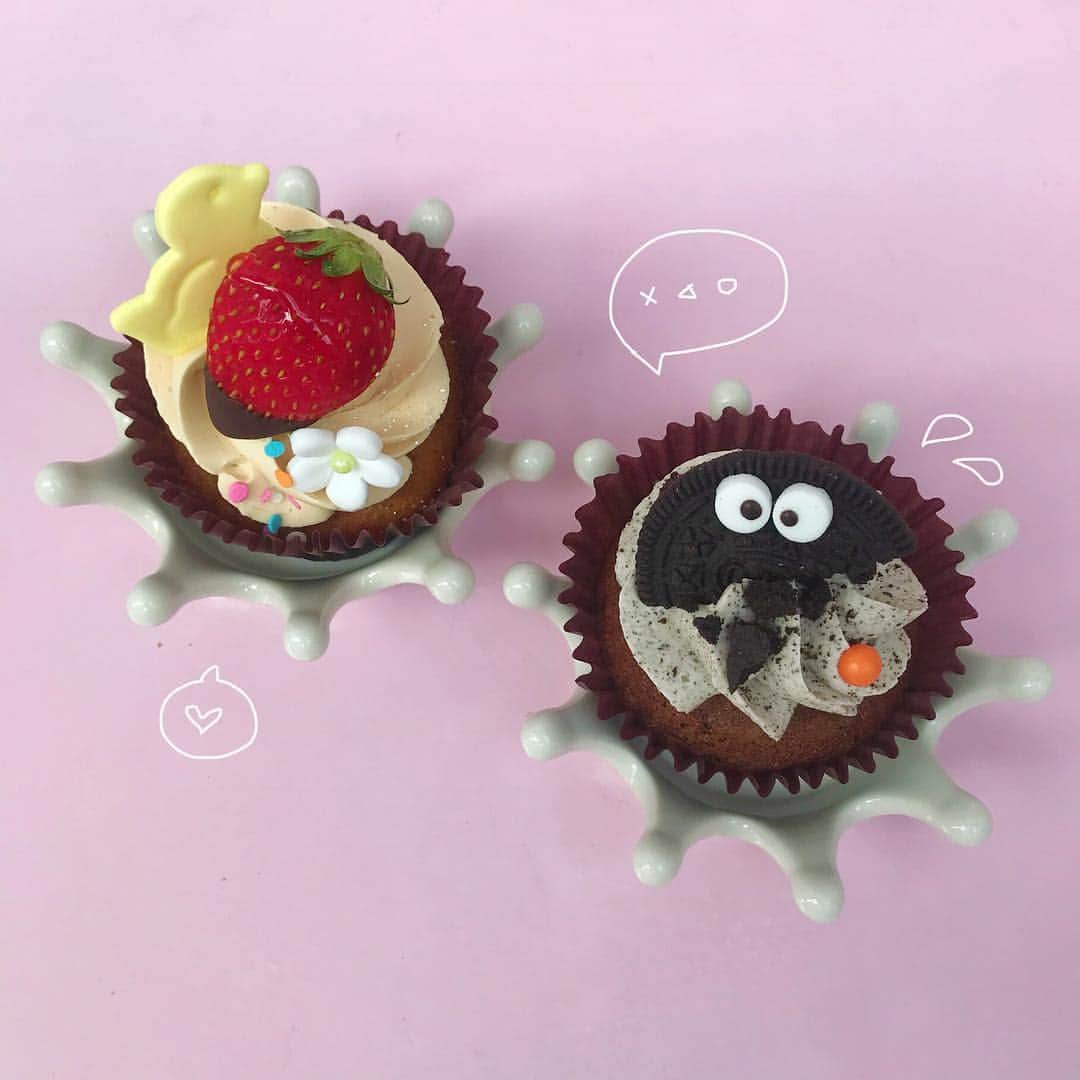 金澤有希さんのインスタグラム写真 - (金澤有希Instagram)「・ ・ ・ N.Y.Cupcakes のイースターカップケーキとクッキークリームを食べました！ ・ ・ 可愛いカップケーキがずらりと並んでいて迷ってしまった(/ _ ; ) ・ ・ #nycupcakes #newyorkcupcakes #下北沢カフェ #下北沢 #カップケーキ」4月25日 23時18分 - yuuki_kanazawa0501