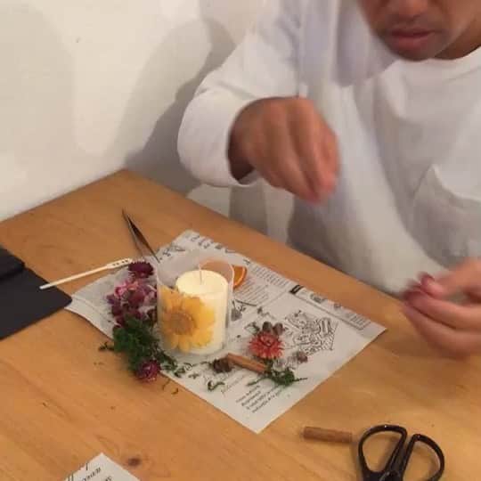 加瀬部駿介（フレンチぶる）のインスタグラム：「第二回‪フレンチぶる 主催ライブ‬ ‪『好きなアイスは、‬ ‪  君が「半分いる？」ってくれた‬ ‪  パピコです。』‬ ‪【日程】6／11(火)‬ ‪【場所】新宿ゴールデン街劇場‬ ‪【時間】開場19:45／開演20:00‬ ‪【料金】¥1,000‬ ‪【ゲスト】ねじ、マカロン、牧野ステテコ、みんなのたかみち‬  おかげ様で前回好評だった為、第二回を開催させていただきます！ ゲストもステキな方ばかりです！ 是非遊びに来て下さい！  あと誰かキャンドル作り一緒に行ってください！」