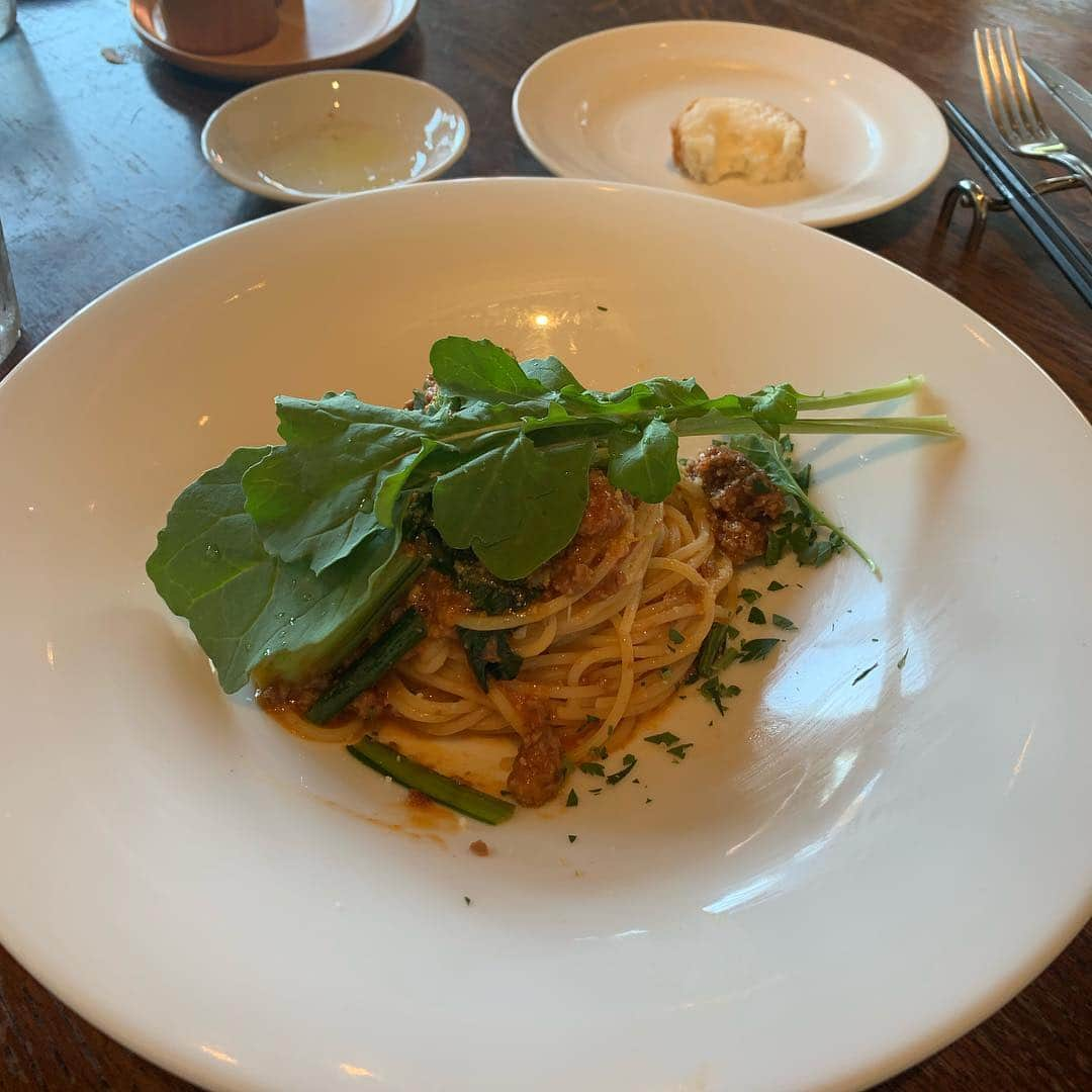 穴井千尋さんのインスタグラム写真 - (穴井千尋Instagram)「. 糸島で食べたパスタ🍝 トマトソースパスタだいすき💗 . #カレント糸島 #糸島ランチ #ランチ #パスタ #current #lunch #pasta #fukuoka #itoshima」4月25日 23時48分 - chihiro_anai_official