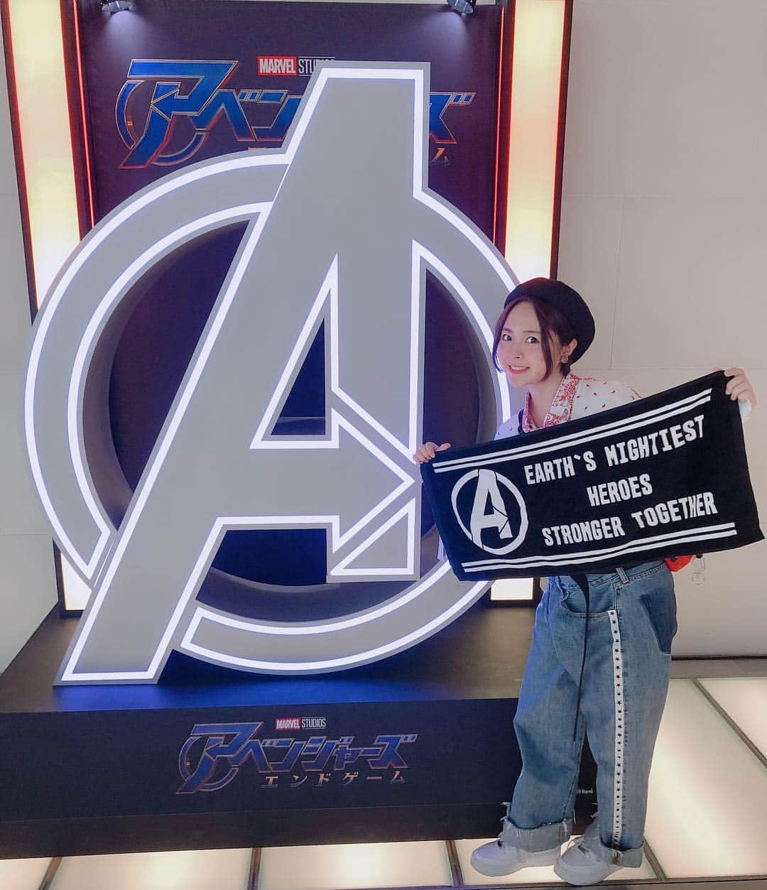 加藤るみさんのインスタグラム写真 - (加藤るみInstagram)「『アベンジャーズ/エンドゲーム』 日本最速で！！！ 観にいってきました！！！ ． アベンジャーズシリーズを観てきて良かった。ファンで良かった。 と、心から思える大傑作です。 本当に本当に最高でした…。 涙腺、大崩壊😭😭😭 あと、みんな心配しているトイレ問題！笑 大丈夫！！！３時間があっという間です🥺笑 ． さて、おかわり何回行こうかしら…🤫 ぜひ、劇場でご覧ください！！！ ． #ありがとうアベンジャーズ #アベンジャーズ #アベンジャーズエンドゲーム #エンドゲーム #マーベル #アメコミ #アメコミ映画 #映画 #アイアンマン #キャプテンアメリカ #ガーディアンズオブギャラクシー #ハルク #マイティソー #ロキ #ドクターストレンジ #ブラックパンサー #ブラックウィドウ #キャプテンマーベル #avengersendgame #avengers #marvel #movie」4月25日 23時59分 - rumicinema