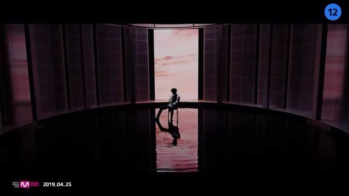 のインスタグラム：「NU'EST 'BET BET' M/V TEASER 2 #뉴이스트_JR_Aron_백호_민현_렌  #NUEST #Happily_Ever_After #BET_BET #20190429_6PM」