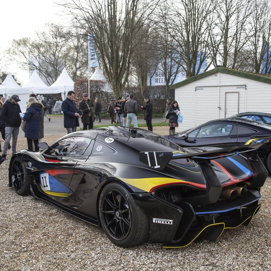 McLaren Automotiveさんのインスタグラム写真 - (McLaren AutomotiveInstagram)「At the 77th Goodwood Members’ Meeting, there was a huge range of track only McLarens on display. Including the iconic and monstrous #McLarenP1GTR.」4月26日 0時30分 - mclarenauto