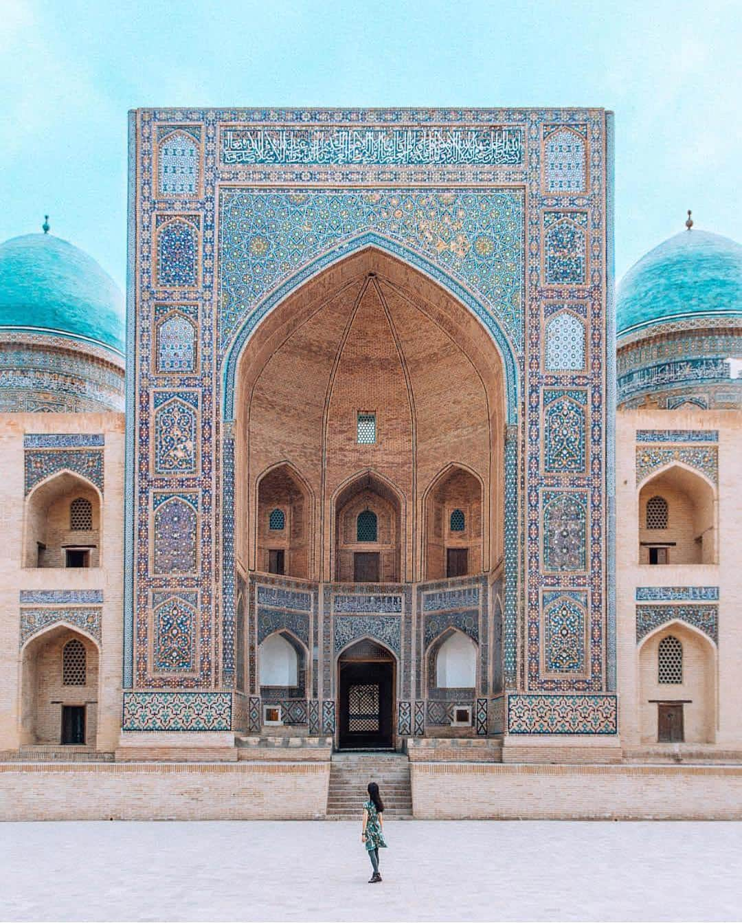 Wonderful Placesさんのインスタグラム写真 - (Wonderful PlacesInstagram)「Uzbekistan ✨💙💙💙✨ Which shot is your favorite? . Pictures by ✨✨@thediaryofanomad✨✨ #wonderful_places for a feature 💙」4月26日 1時04分 - wonderful_places