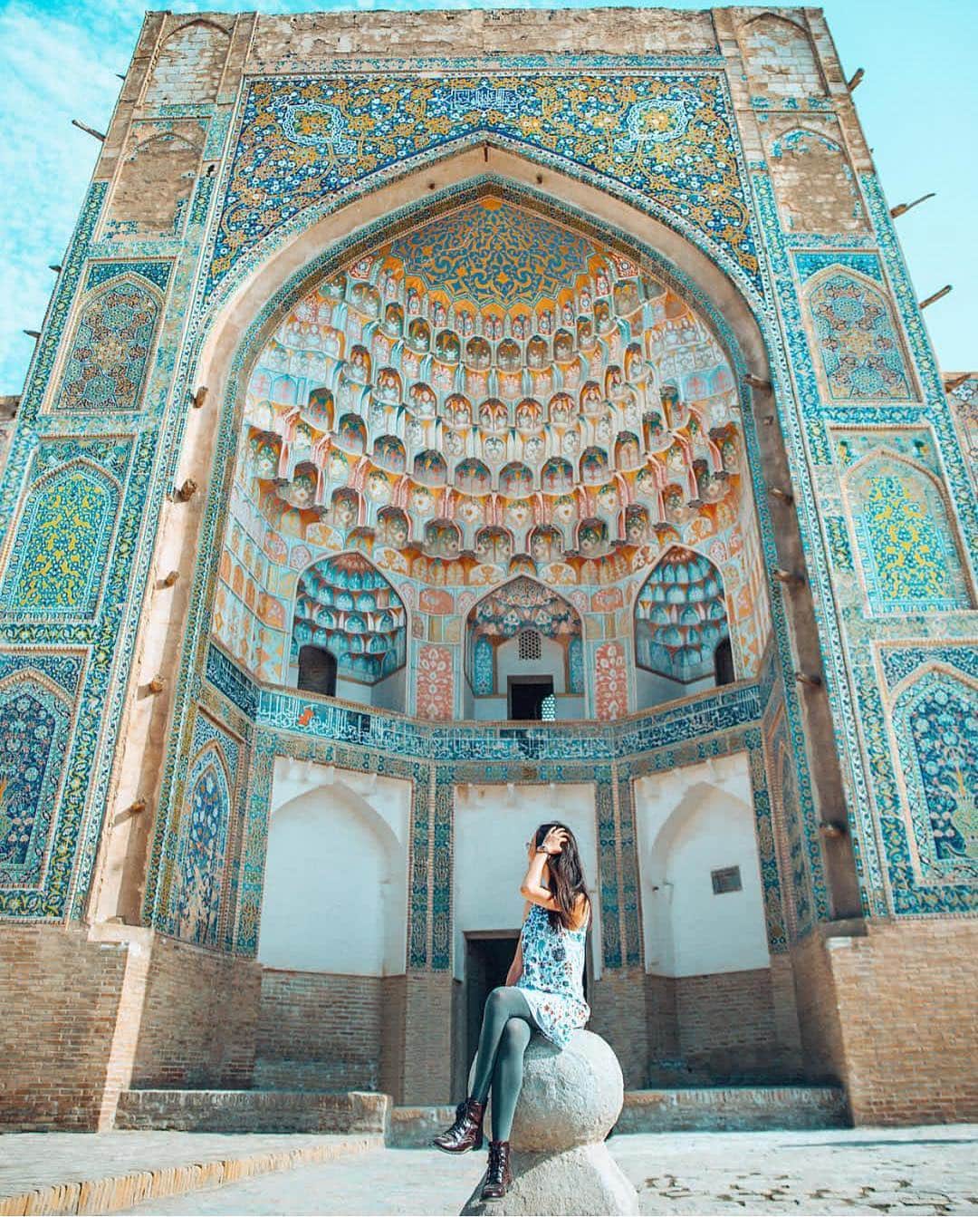 Wonderful Placesさんのインスタグラム写真 - (Wonderful PlacesInstagram)「Uzbekistan ✨💙💙💙✨ Which shot is your favorite? . Pictures by ✨✨@thediaryofanomad✨✨ #wonderful_places for a feature 💙」4月26日 1時04分 - wonderful_places