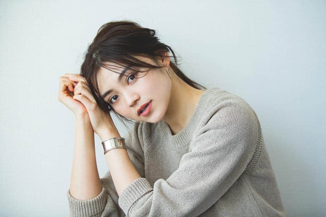高原愛のインスタグラム：「Special thanks!!!! Photo📷 @kazuhirofukumoto_  Hair &make💄 @7_yumi_7  Styling👗MaikoYoshida 👗 @brahmin_fsf  先月、素敵に撮ってもらいました❤️ ありがとうございました😌  #shooting#photoshoot#model#tokyomodel#modeling#japan#create#specialthanks#fashion#testshoot#撮影#モデル#出逢いに感謝#😌#❤️」