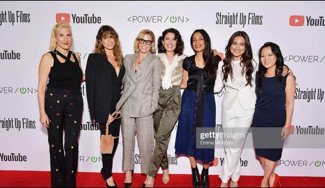 リサ・エデルシュタインさんのインスタグラム写真 - (リサ・エデルシュタインInstagram)「Last night I previewed my short film #LULU part of the  @poweronseries @youtube alongside these lady directors. The movies will available tomorrow! http://www.youtube.com/poweronseries」4月26日 3時39分 - lisaedelstein