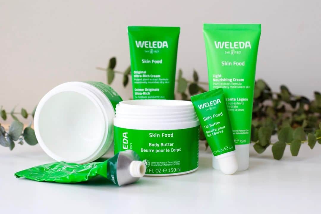 Weledaのインスタグラム：「Did you know? Weleda is working behind the scenes to keep green initiatives at the core of our practices!⁣⠀⠀⠀⠀⠀⠀⠀⠀⠀ ⁣⠀⠀⠀⠀⠀⠀⠀⠀⠀ 🍃 Our Swiss/German/France based manufacturing facilities use energy from 100% renewable sources.⁣⠀⠀⠀⠀⠀⠀⠀⠀⠀ ⁣⠀⠀⠀⠀⠀⠀⠀⠀⠀ 🤝 We foster ethical sourcing partnerships that respect and foster nature.⁣⠀⠀⠀⠀⠀⠀⠀⠀⠀ ⁣⠀⠀⠀⠀⠀⠀⠀⠀⠀ ♻️ We are continually looking to increase the levels of recycled materials used in our packaging. ⁣⠀⠀⠀⠀⠀⠀⠀⠀⠀ ⁣⠀⠀⠀⠀⠀⠀⠀⠀⠀ 💚 We recently partnered with @Terracycle to bring our customers a free national recycling program for Skin Food packaging!」