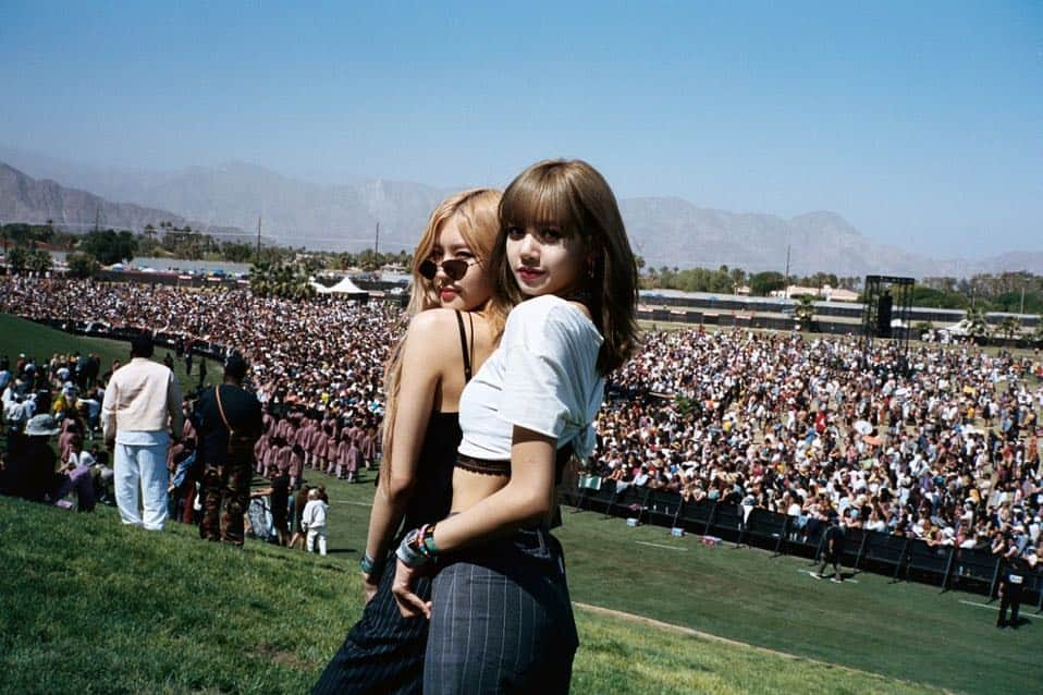 ロゼさんのインスタグラム写真 - (ロゼInstagram)「chella 🌞💕」4月26日 4時34分 - roses_are_rosie