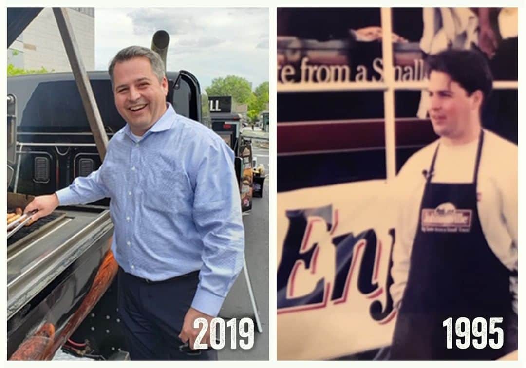 ジョンソンヴィルのインスタグラム：「The #BigTasteGrill has been traveling across America for 24 years-- that's a lot of communities visited and new friends made. Sometimes, those familiar faces pop up over the years, and we love it! At a tour stop last week in Atlanta, the #BigTasteGrill crew had a surprise visit from our very first #Grillmaster on the inaugural 1995 tour.  #TBT to Jeremy on the #BigTasteGrill in 1995 and a photo of him on grill in Atlanta last week! A big thanks to all of our Grillmasters & volunteers over the years who make grilling up goodwill possible 🚛🌭」