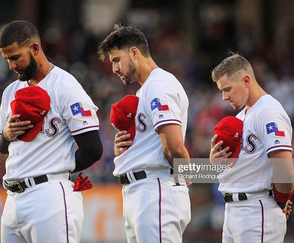 ライアン・ルアのインスタグラム：「#tbt with the BIG fellas 🥶 @joeygallo24 @nomazara26 #missyall #okthankyou」