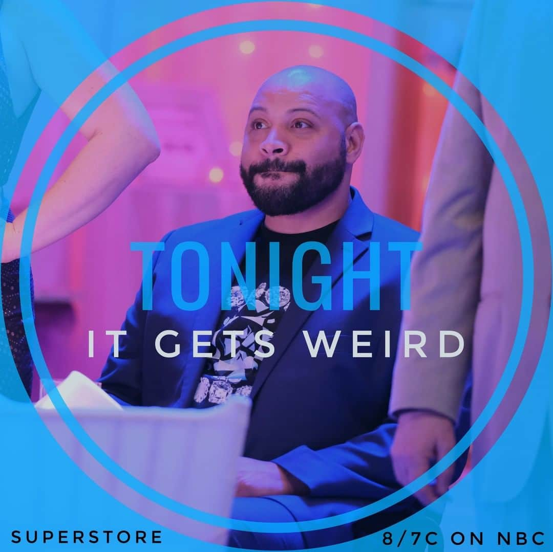 コルトン・ダンさんのインスタグラム写真 - (コルトン・ダンInstagram)「Let’s get weird y’all! #Superstore tonight!」4月26日 7時15分 - captdope