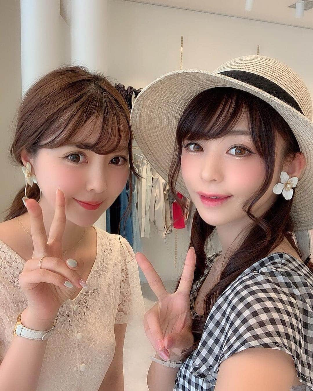 中田絵里奈さんのインスタグラム写真 - (中田絵里奈Instagram)「🌸♡🌸♡ . GW初日の明日は🐝 新宿ルミネエストの店頭に 翠ちゃんと立たせていただきます（＾Ｏ＾）💕 . 平成最後のイベント💓 浴衣の発売やネット未発売の新作も 沢山持っていく予定です☺️🌼 . ぜひ楽しくお喋りしたりお写真撮ったりしましょ〜(๑>◡<๑)💕 . 私も今から楽しみだなぁ☺️💓💓 @vaniller_popup . . 今日も素敵な1日を💐 . . #新宿ルミネエスト #vaniller #popup」4月26日 7時55分 - erinanakata