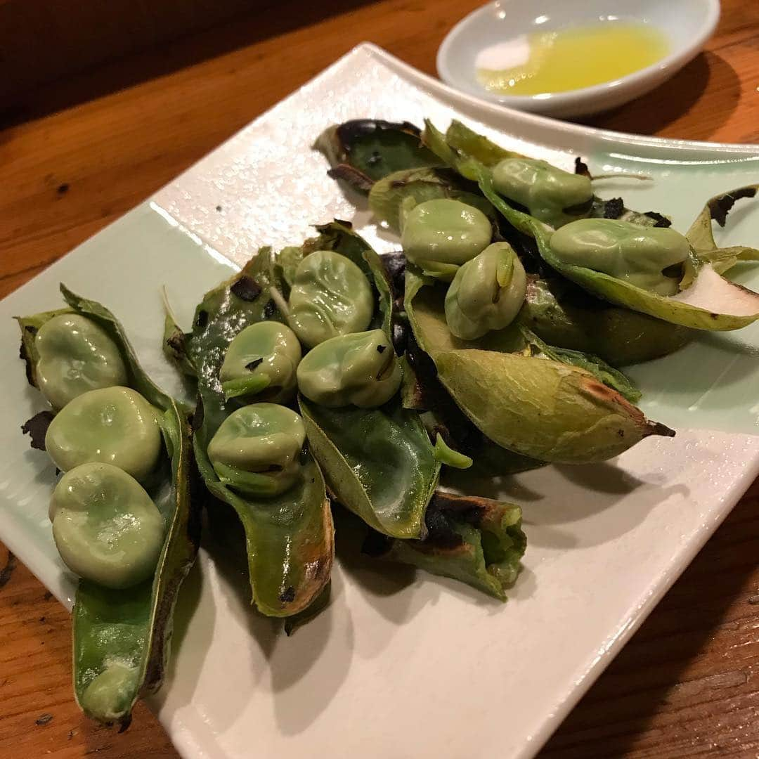 水木一郎さんのインスタグラム写真 - (水木一郎Instagram)「約20年通ったこの店もGWでフランス料理屋に様変わり。店長もシェフもバラバラになっちゃいます。この水木さんのキャベツ炒めともお別れです（ ; ; ） #キャベツ炒め  #牡蠣のグラタン  #水木一郎」4月26日 8時14分 - ichiromizuki