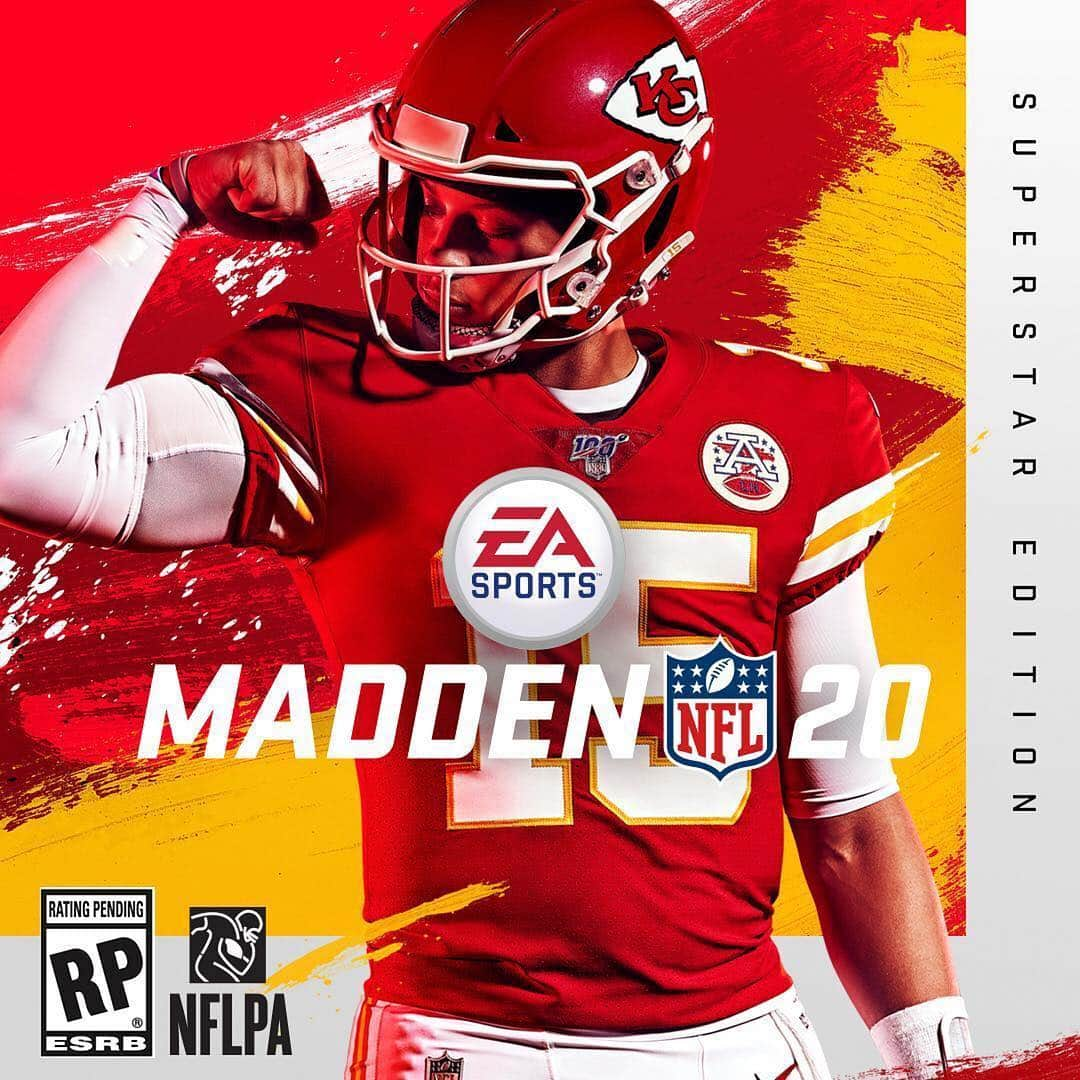 Foot Lockerさんのインスタグラム写真 - (Foot LockerInstagram)「Game time! 🎮🏈 MVP @patrickmahomes covers #Madden20 - Tag someone you’ll trash in #Madden!」4月26日 9時11分 - footlocker