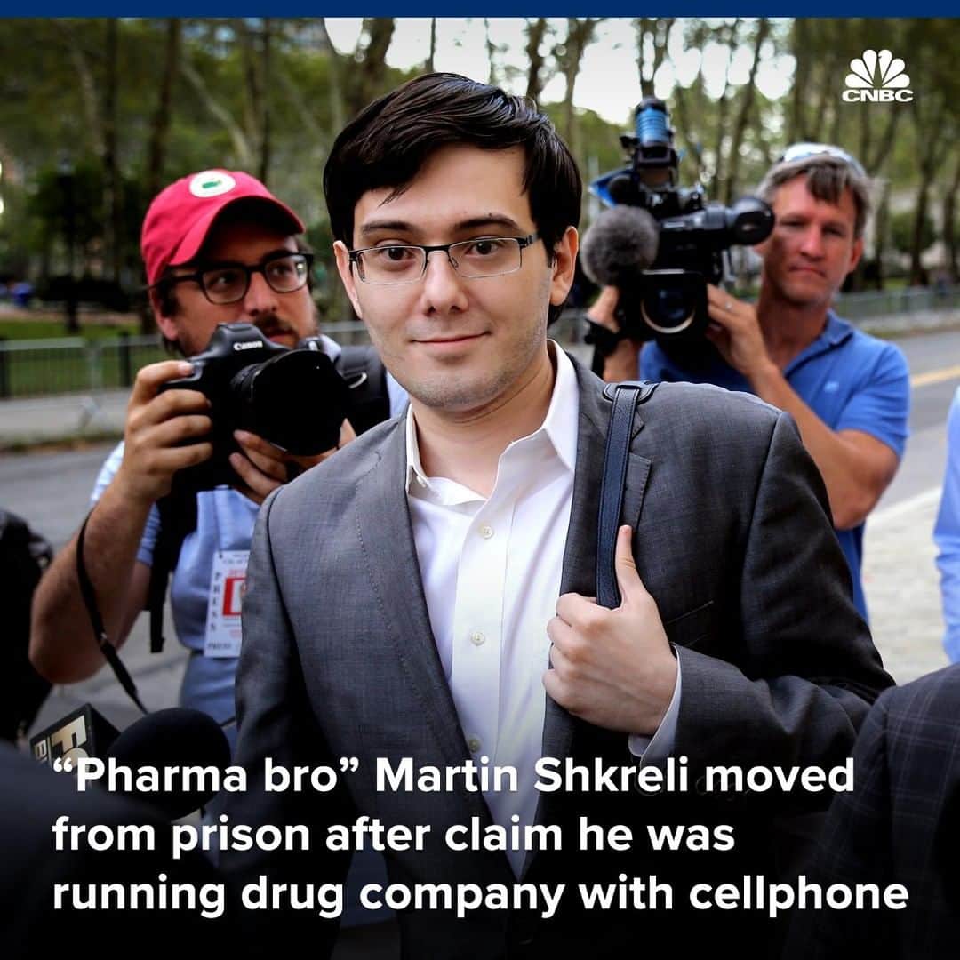 CNBCさんのインスタグラム写真 - (CNBCInstagram)「Key points:⁣ ⁣ ▪️Notorious drug-company fraudster Martin Shkreli has been removed from a federal prison in New Jersey following claims he was running his pharmaceuticals firm Phoenixus AG from behind bars with a contraband cellphone.⁣ ⁣ ▪️He used the cell phone to fire the company’s CEO from prison, the Wall Street Journal reported last month.⁣ ⁣ ▪️Shkreli gained infamy for hiking the price of the drug Daraprim by more than 5,000%. He was convicted in 2017 of defrauding investors and conspiring to manipulate shares in a drug company.⁣ ⁣ To read more about the "Pharma Bro," click the link in bio.⁣ *⁣ ⁣ *⁣ *⁣ *⁣ *⁣ *⁣ *⁣ *⁣ #martin #shkreli #martinshkreli #pharma #pharmabro #drugcompany #pharmaceuticals #business #businessnews #cnbc⁣」4月26日 9時35分 - cnbc