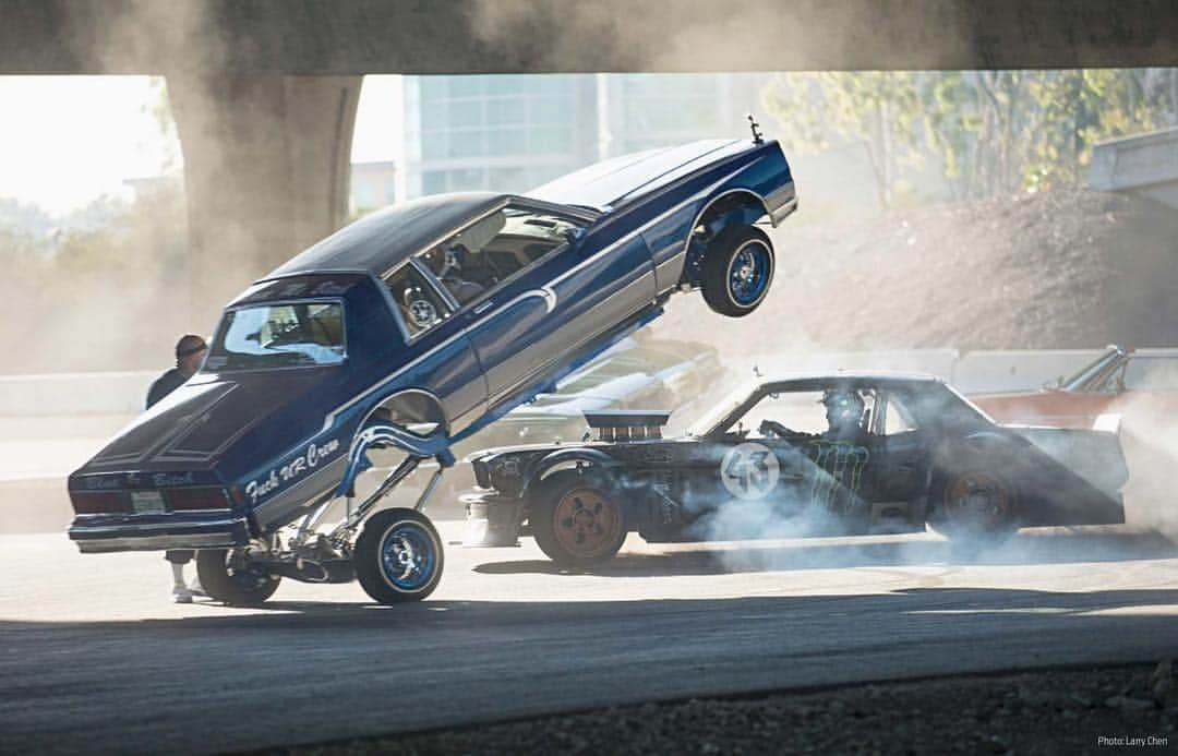 ケン・ブロックさんのインスタグラム写真 - (ケン・ブロックInstagram)「#GymkhanaSEVEN, shot in LA, was one of the wildest films I have ever gotten to drive in. Case in point: this scene! See a Super 8 version of the film in a new episode on my YouTube channel - link in my bio. #lowlow #Hoonicorn #FordMustang 📸: @Larry_Chen_foto」4月26日 20時04分 - kblock43